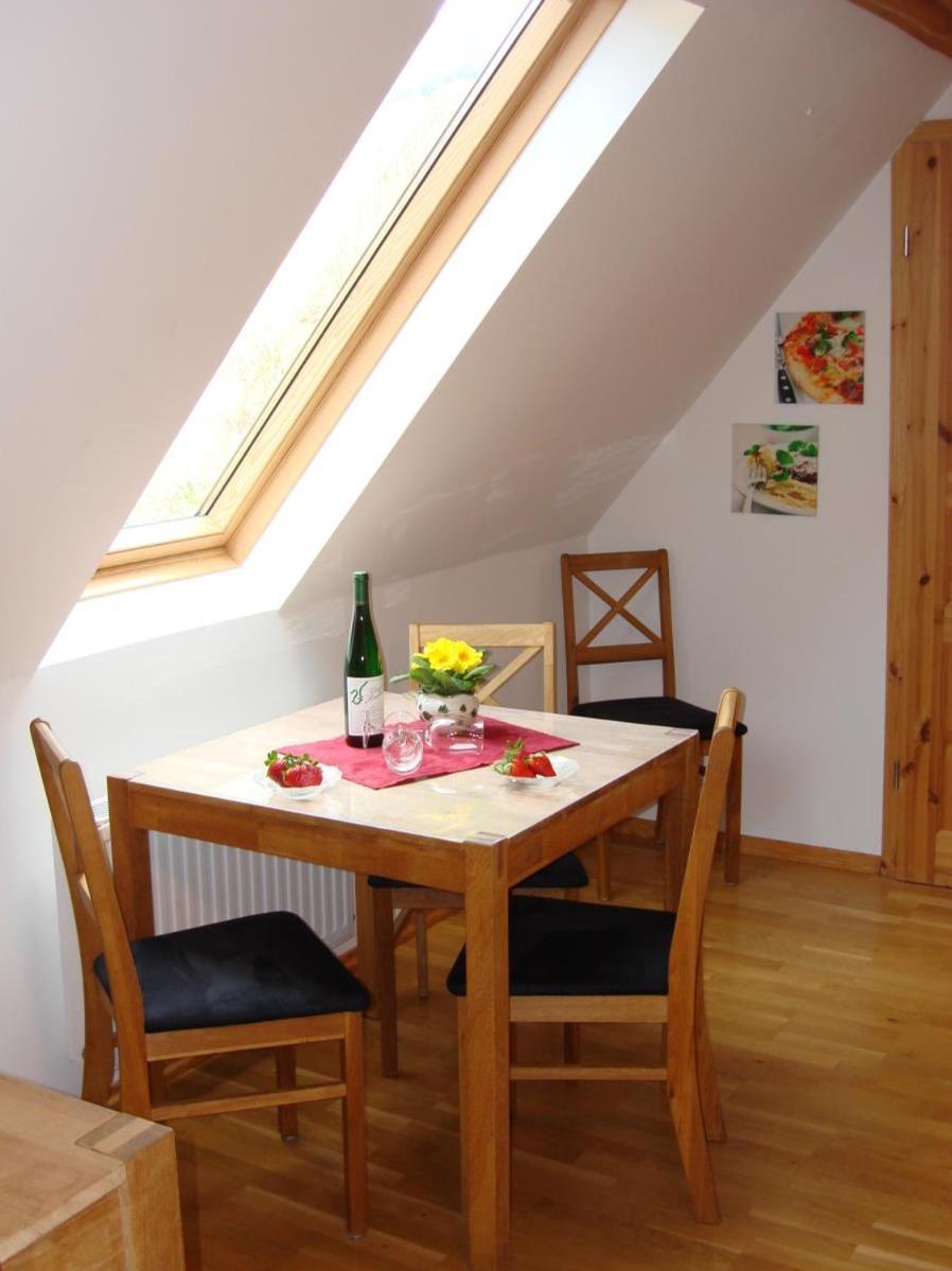 Mosel Ferienhaus Kleine Merle Zell Buitenkant foto